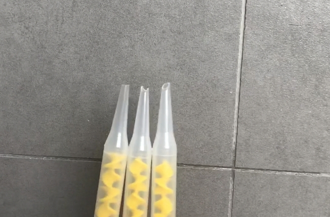 美缝剂胶嘴到底怎么切最合适？